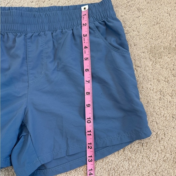 Columbia Women’s Blue Shorts Size Medium - Picture 8 of 9